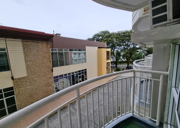 4 Pax Tagaytay Prime Staycation Wifi Netflix And Light Cooking Free Viewdeck