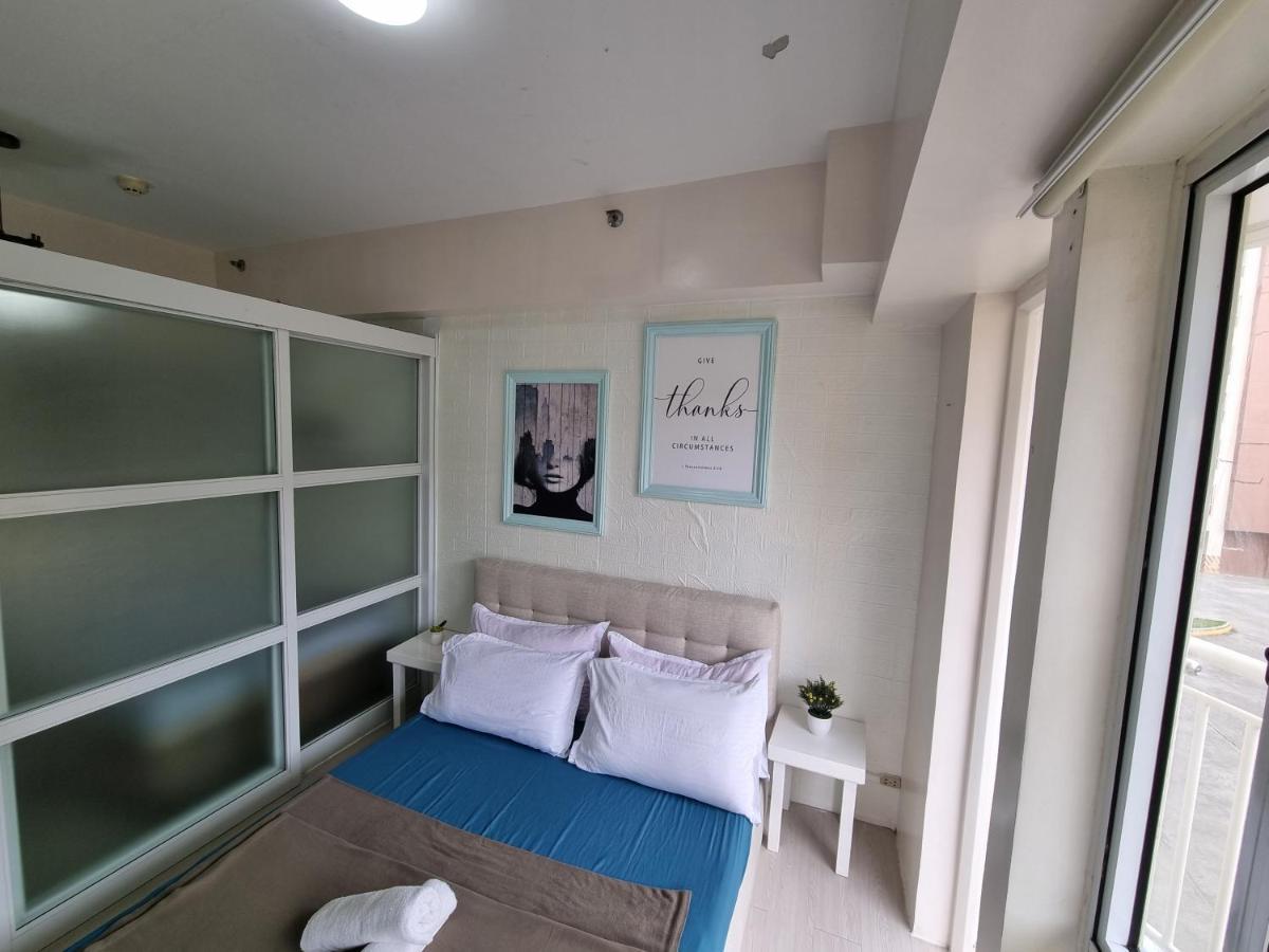 Apartment 4 Pax Tagaytay Prime Staycation Wifi Netflix And Light Cooking Free Viewdeck *